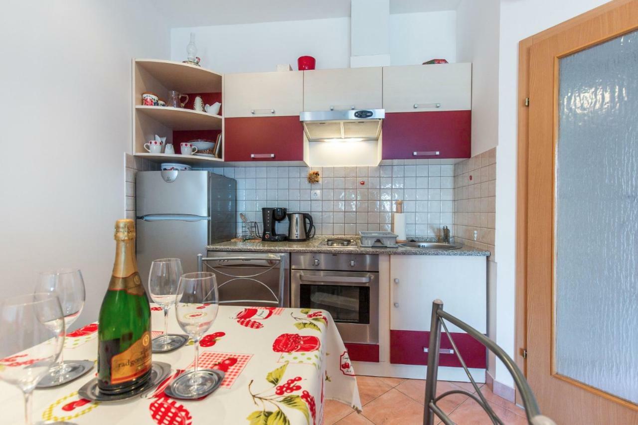 Apartment Jasna With Breathtaking Sea View, Terrace And Free Parking Hreljin Luaran gambar