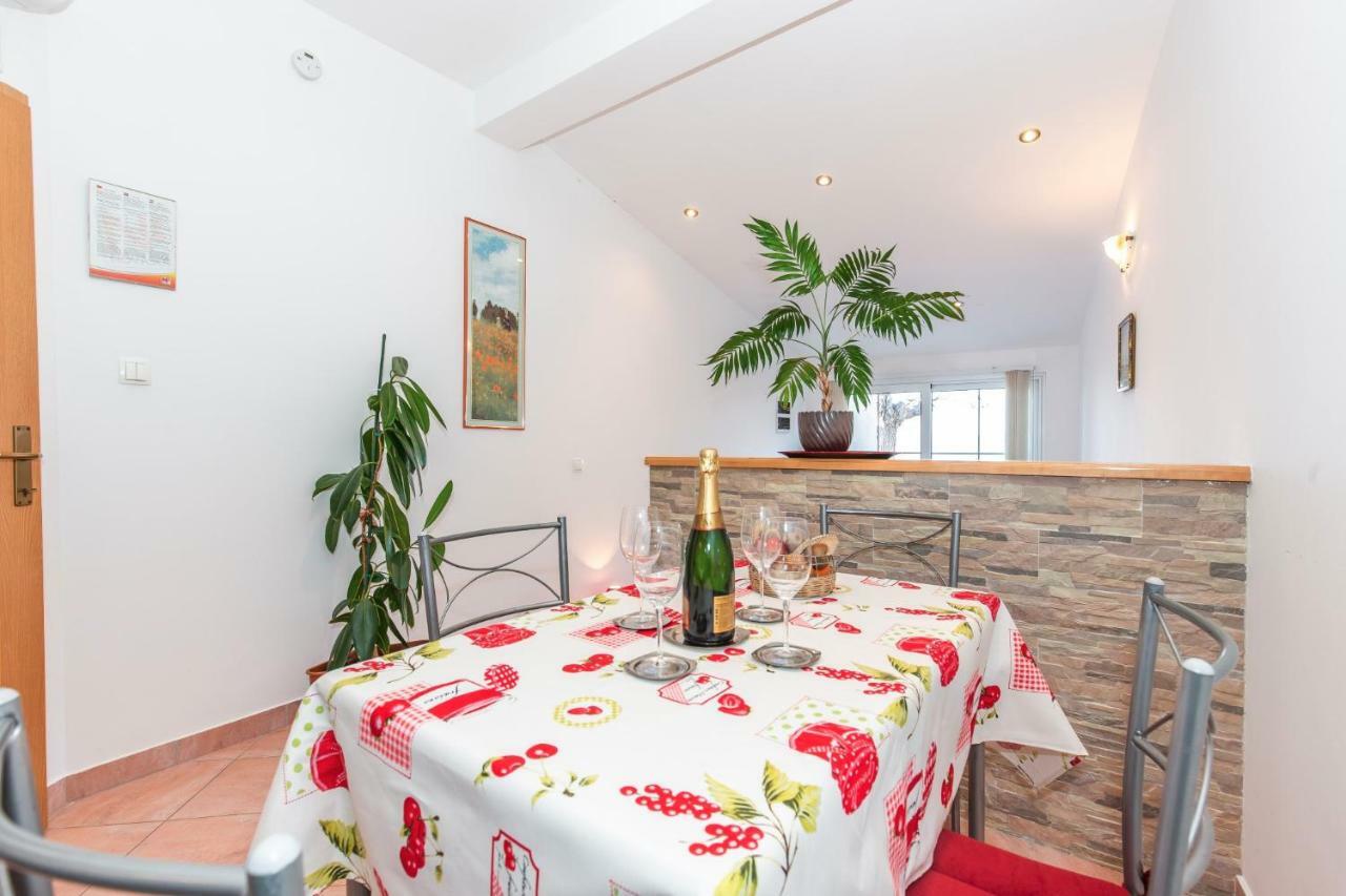 Apartment Jasna With Breathtaking Sea View, Terrace And Free Parking Hreljin Luaran gambar